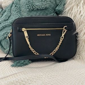 Michael Kors crossbody